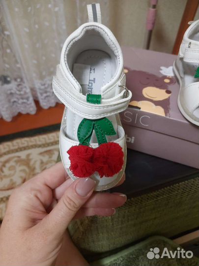 Босоножки детские для девочек