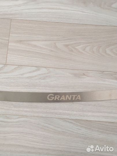 Накладка на задний бампер Лада Гранта хетчбек