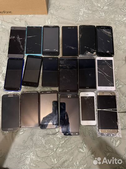 Телефоны на запчасти или под восстановление