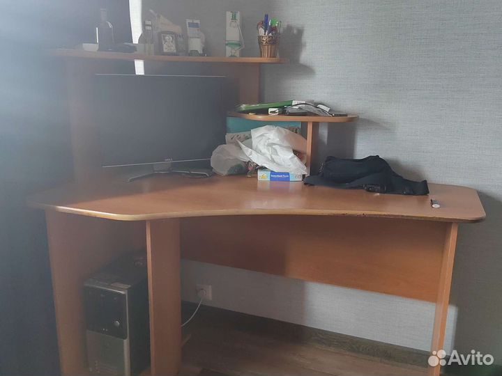 Угловой компьютерный стол бу