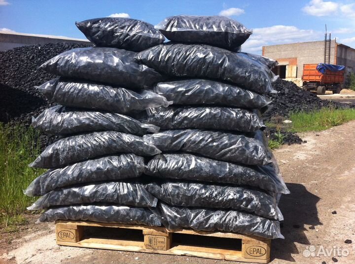 Уголь каменный в мешках и навалом