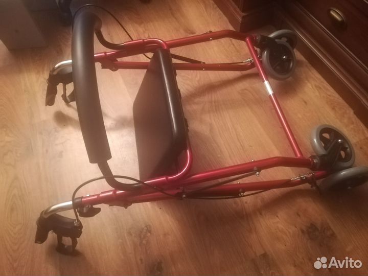 Ходунки для взрослых с колесами новые