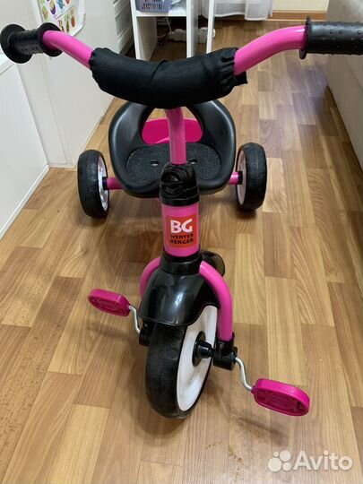 Трехколесный велосипед