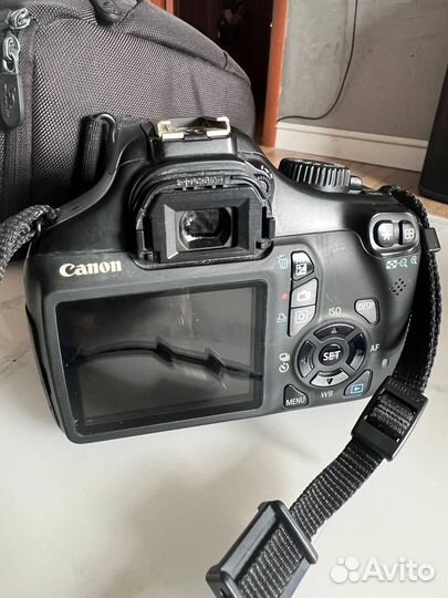 Зеркальный фотоаппарат canon eos 1100d