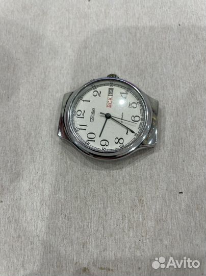 Наручные часы Слава календарь СССР