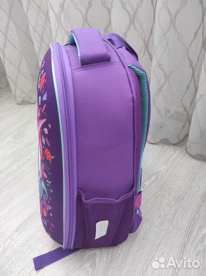 Ранец школьный для девочки новый