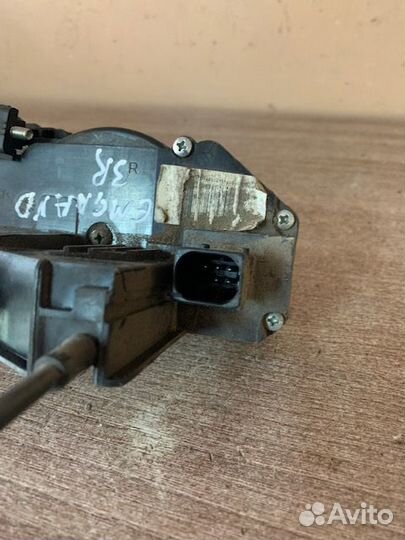 Замок двери задней правой emgrand