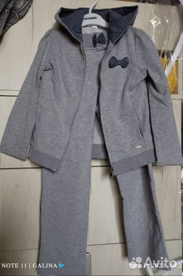 Джинсы, костюм и пижамы на девочку