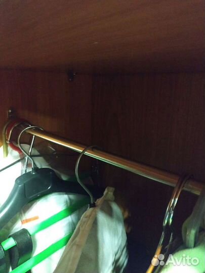 Перекладина для одежды