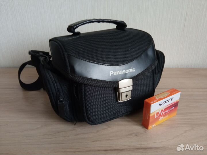 Видеокамера Panasonic NV-GS120