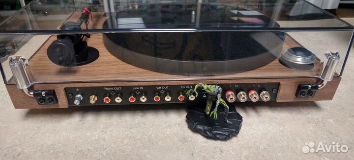 Виниловый проигрыватель Pro-Ject juke BOX S2