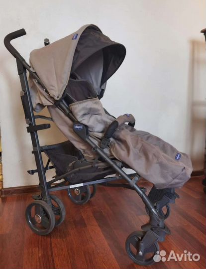 Прогулочная коляска трость chicco