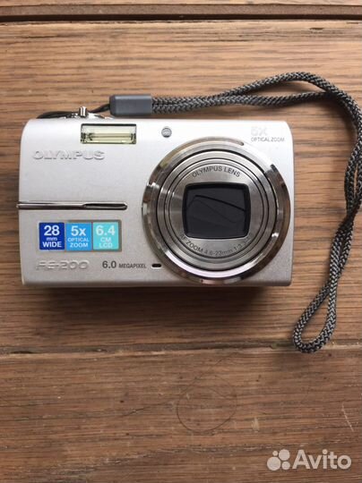 Фотоаппарат цифровой Olympus FE-200