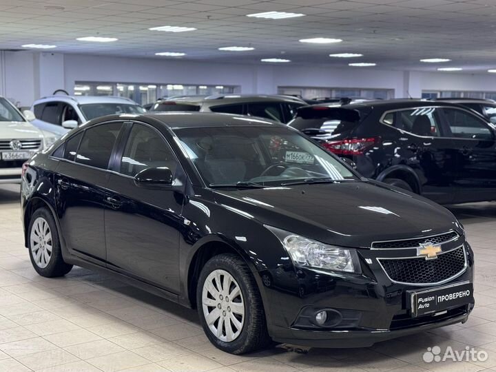 Chevrolet Cruze 1.6 AT, 2010, 186 000 км