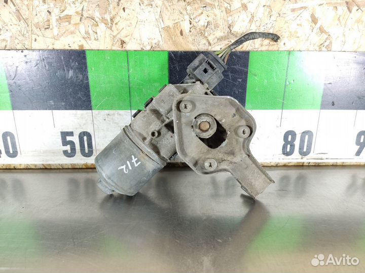 Моторчик стеклоочистителя передний Skoda Fabia 199