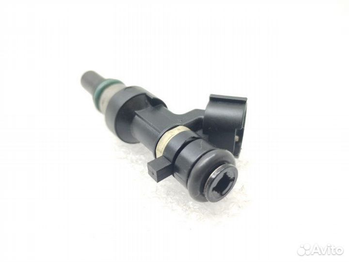 Форсунка топливная Nissan Note E12 1.2 hrde 2014