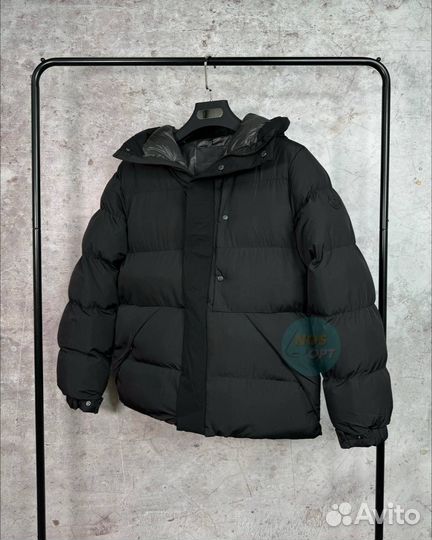 Пуховик Moncler