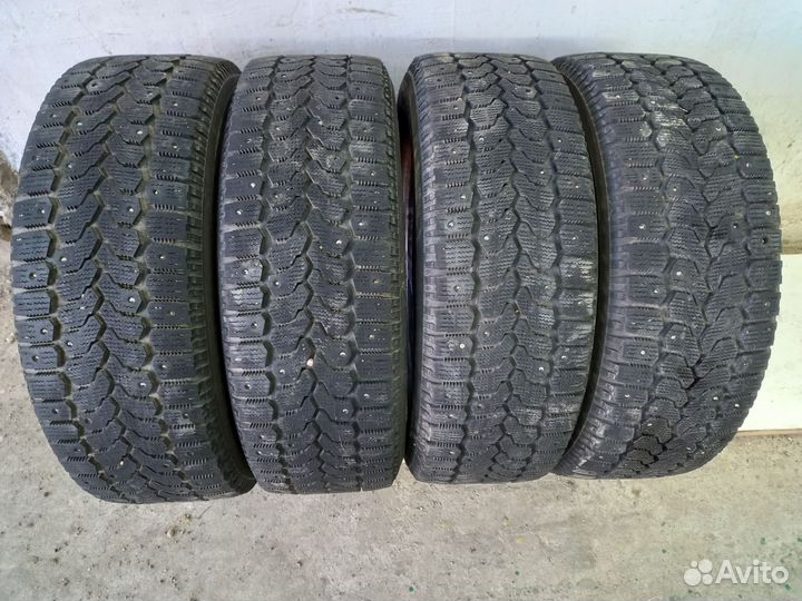 Yokohama Ice Guard F700Z 185/60 R15 88Q