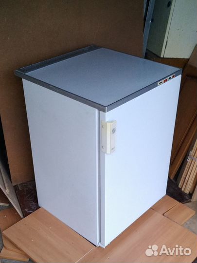 Отличная рабочая морозильная камера Доставка
