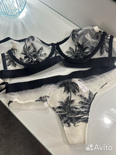 Комплект нижнего белья incanto