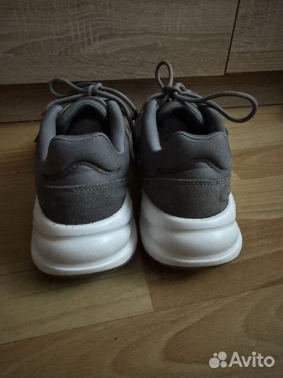 Кроссовки adidas оригинал ozelle