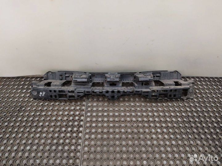 Кронштейн крепления бампера заднего Peugeot 508