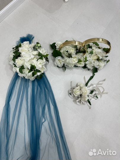 Свадебные украшения на машину