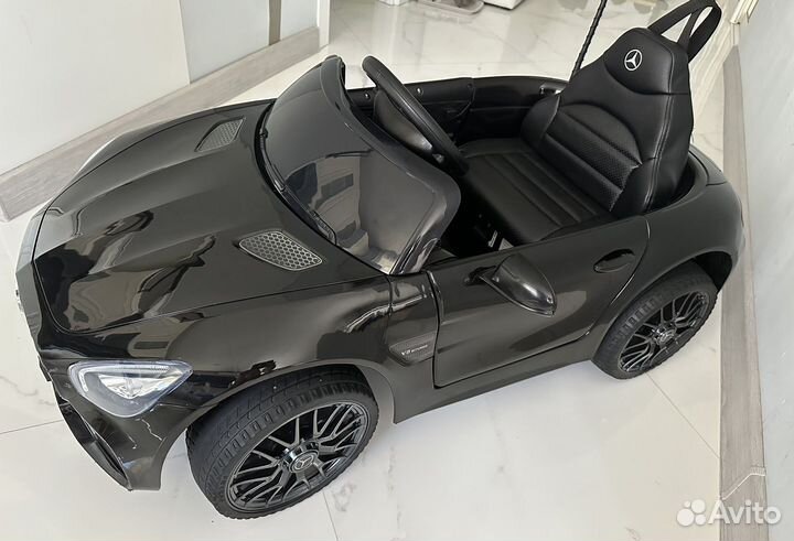 Детский электромобиль Mercedes-Benz AMG GT
