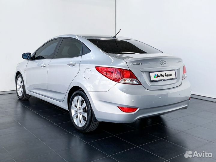 Hyundai Solaris 1.6 AT, 2012, 229 932 км