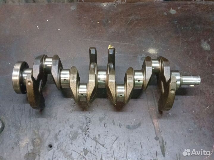 Коленвал cjba Ford Mondeo III 2.0