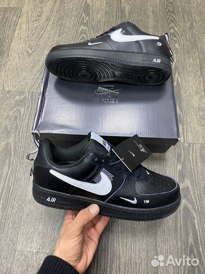 Кроссовки Nike Air Force 1 LV8 Utility Black