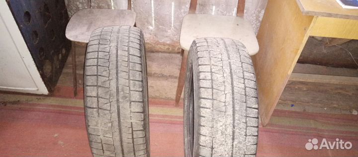 Bridgestone Blizzak Revo GZ 205/55 R16