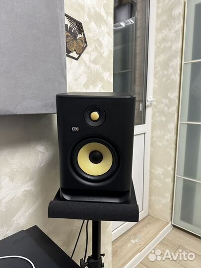 Студийные мониторы KRK rokit 7 G4