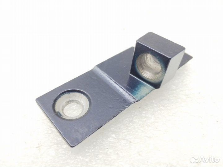 Петля двери задняя левая Bmw 5-Series E60 2.5 2007