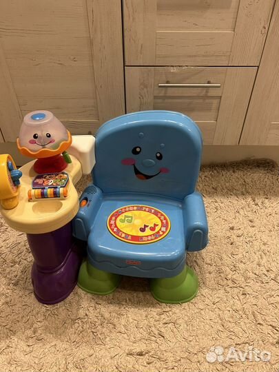 Интерактивный стульчик fisher price