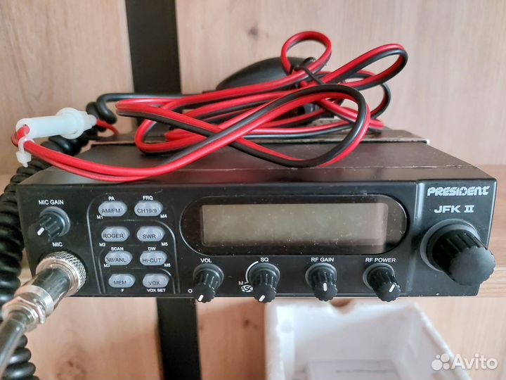 Продам радиостанцию President JFK II