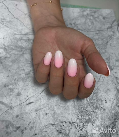 Мастер маникюра