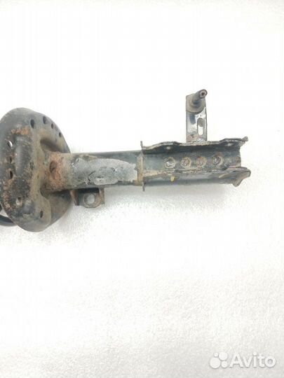 Амортизатор подвески передний правый Chevrolet