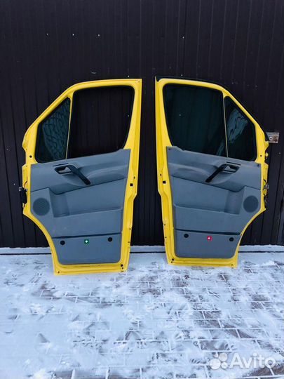 Дверь передняя к Мерседес Спринтер