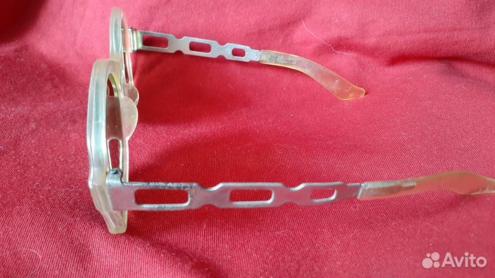 Винтажные темные очки от солнца.оригинал СССР