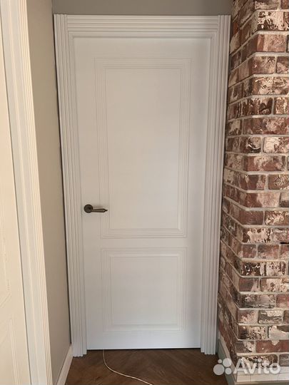 Продаю дверь Демфа(900 и 600) и погонаж