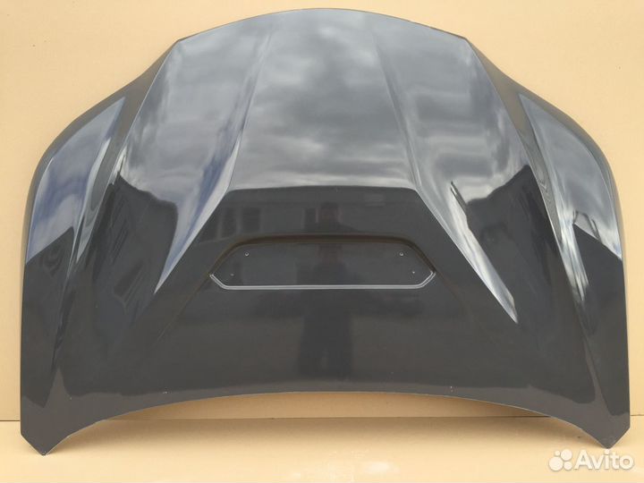 Капот на Lexus NX с жабрами