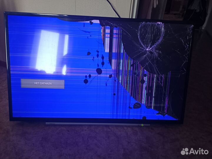 Телевизор SMART tv 109 см