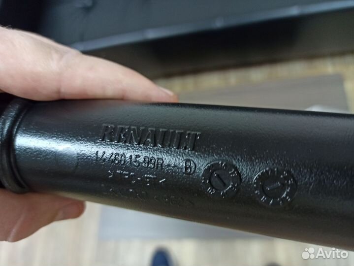 Патрубок интеркулера arkana duster kaptur