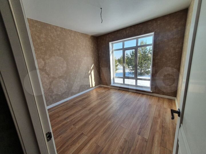 Коттедж 154 м² на участке 7,5 сот.