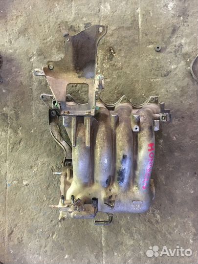 Коллектор впускной (Honda CR-V)