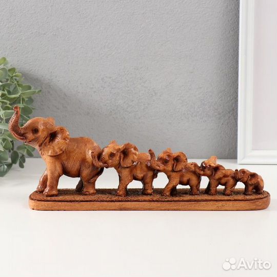 Сувенир полистоун 'Пять слонов на подставке' под д