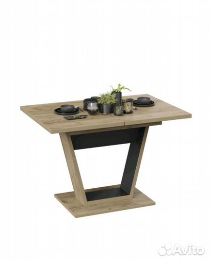 Кухонный стол