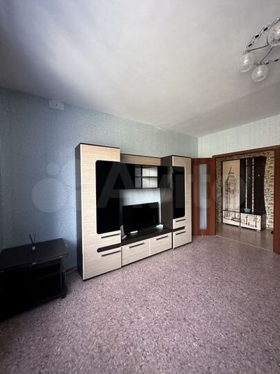 2-к. квартира, 63 м², 9/9 эт.