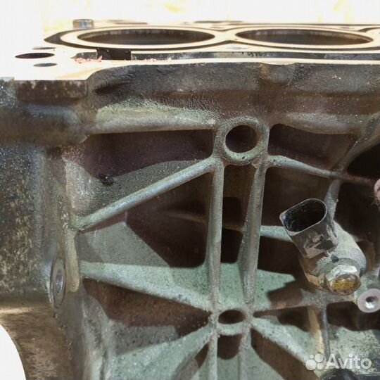 Блок цилиндров Skoda Octavia A7 liftback 1.2 TSI